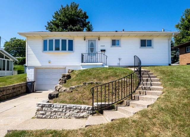 Property at 2887 Timberline St, Dubuque, IA 52001, 3 beds, 1 bath