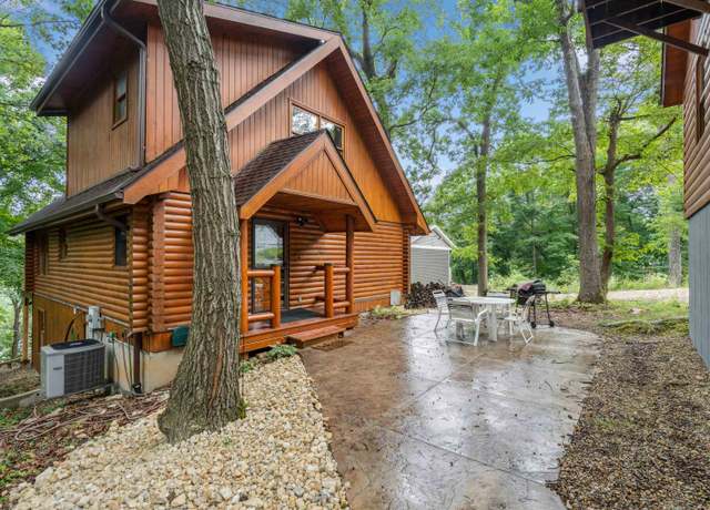 Property at 26399 215th Ave, Delhi, IA 52223, 3 beds, 2.5 baths