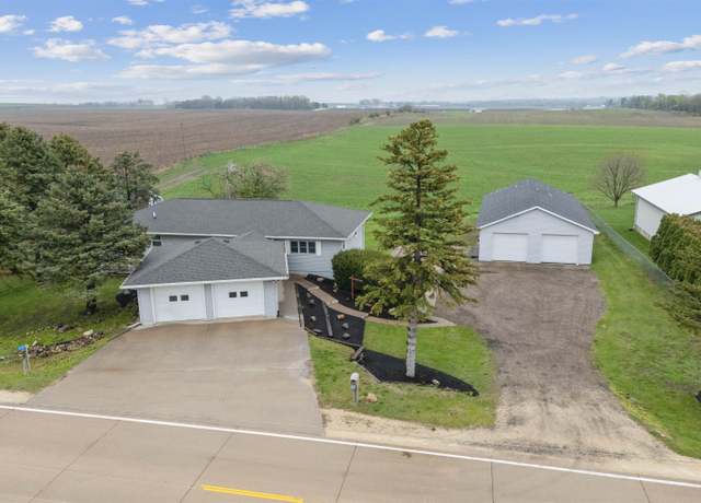 Property at 11312 Holy Cross Rd, Farley, IA 52046, 5 beds, 3.5 baths