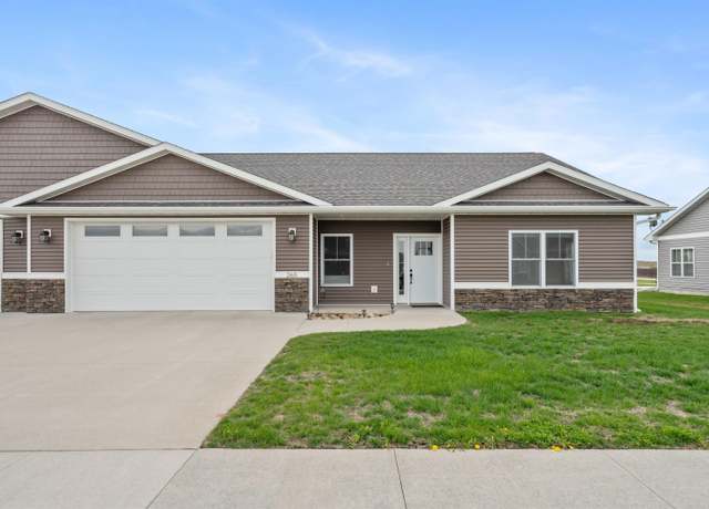 Property at 265 Meadow Brook Trl, Manchester, IA 52057, 2 beds, 2 baths
