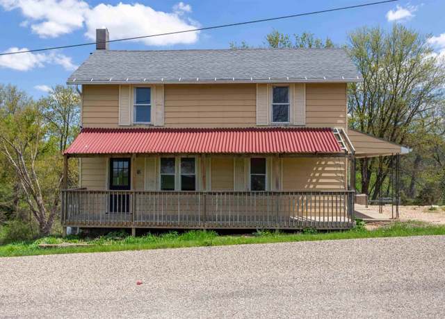 Property at 52 Main St, Zwingle, IA 52079, 2 beds, 1 bath