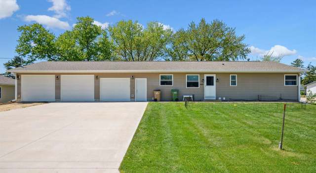 Photo of 417 N West St, Earlville, IA 52041