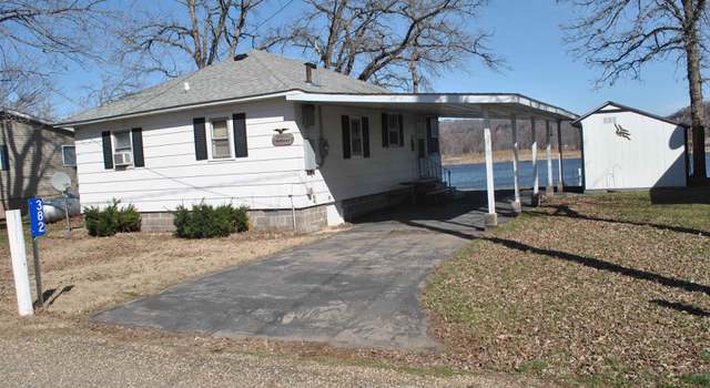 Photo of 382 River View Rd, Guttenberg, IA 52052