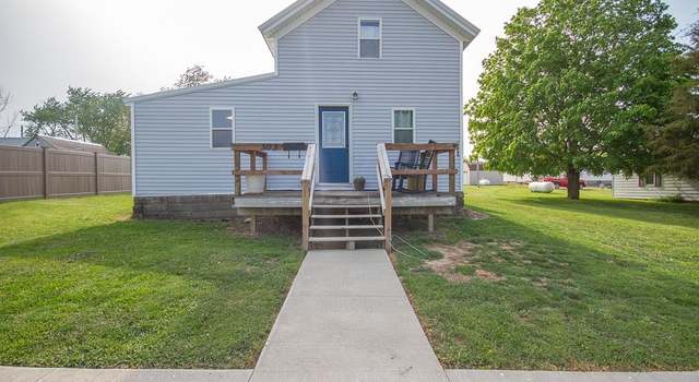 Photo of 303 Summit St, Onslow, IA 52321