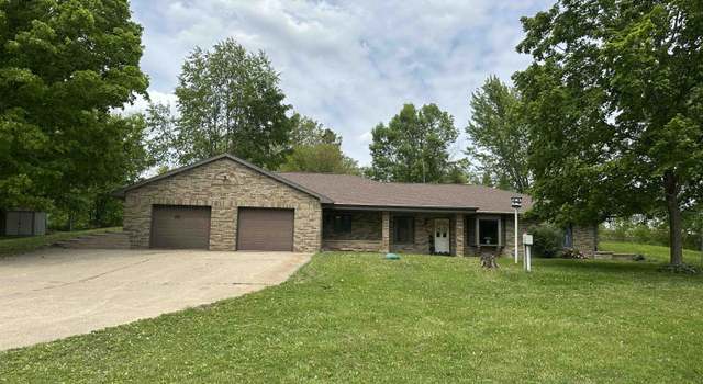 Photo of 21701 Pleasant Dr, Bernard, IA 52032