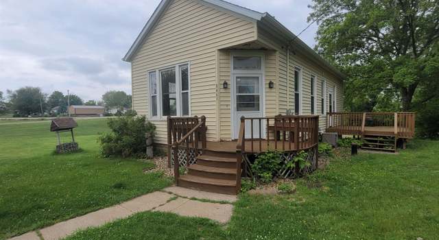 Photo of 8461 Brady St, Peosta, IA 52068