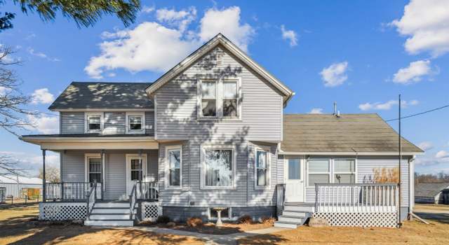 Photo of 930 Oak St, Lamont, IA 50650
