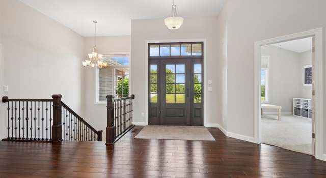 Photo of 18723 W Michelle Ct, East Dubuque, IL 61025