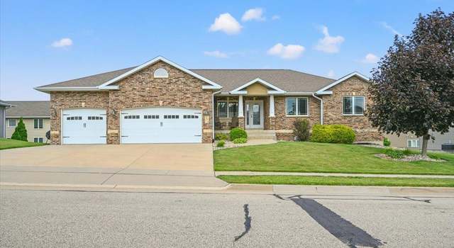 Photo of 2273 Antler Ridge Dr, Asbury, IA 52002