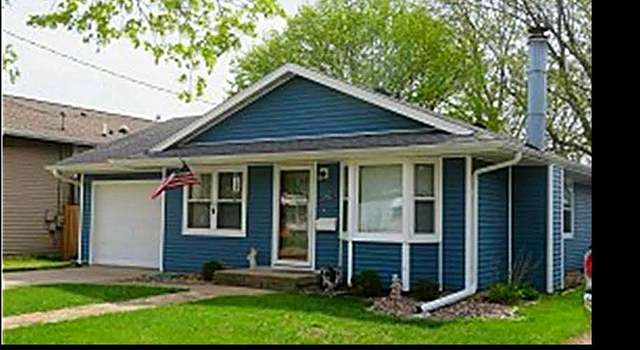 Photo of 1952 Garfield Ave, Dubuque, IA 52001