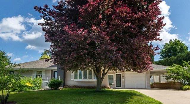 Photo of 298 Princeton Pl, Dubuque, IA 52001