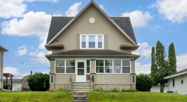 Photo of 612 State St, Bellevue, IA 52031