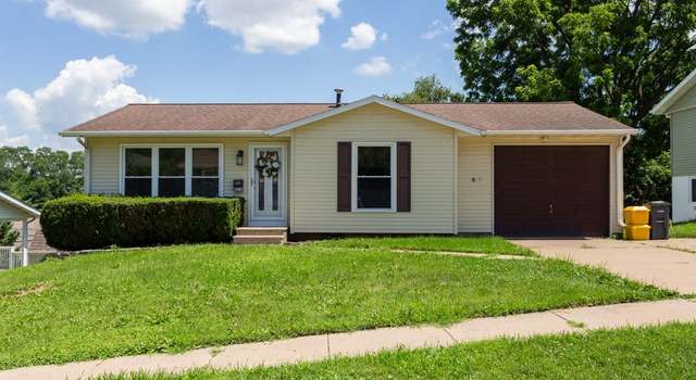 Photo of 1876 Key Way Dr, Dubuque, IA 52002