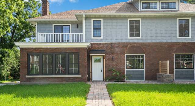 Photo of 222 S Grandview Ave, Dubuque, IA 52003
