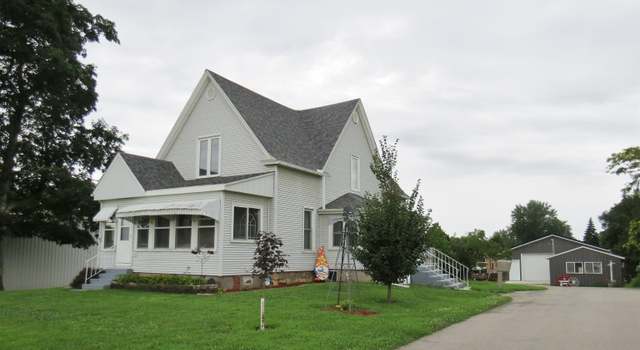 Photo of 814 W Platt St, Maquoketa, IA 52060