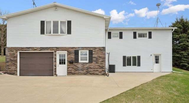 Photo of 20750 3 Rte, Durango, IA 52039