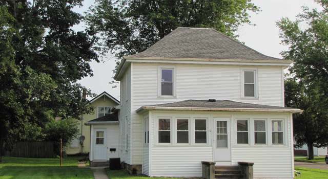 Photo of 712 E Platt St, Maquoketa, IA 52060