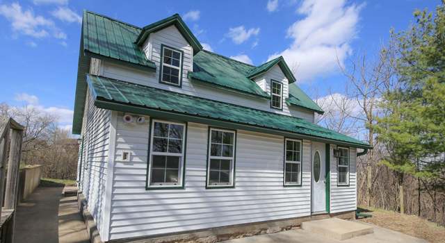 Photo of 13445 Sleepy Hollow Rd, Sherrill, IA 52073