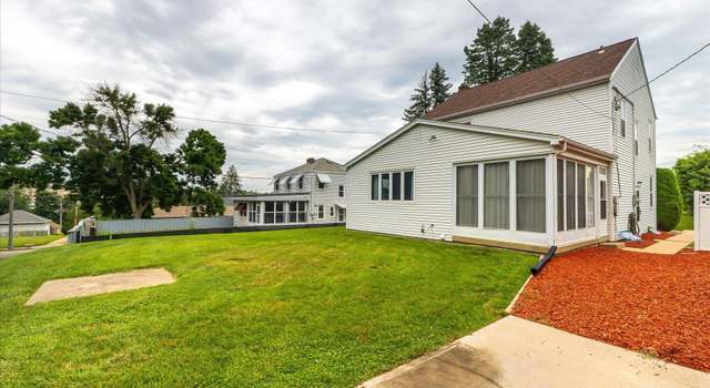 Photo of 1765 Atlantic St, Dubuque, IA 52001