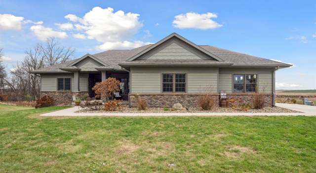 Photo of 26741 Meadowview Ln, Delhi, IA 52223