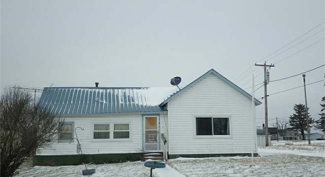 Photo of 111 E Spruce St, Quasqueton, IA 52326