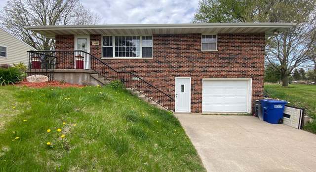Photo of 15905 Middle Rd, Dubuque, IA 52002