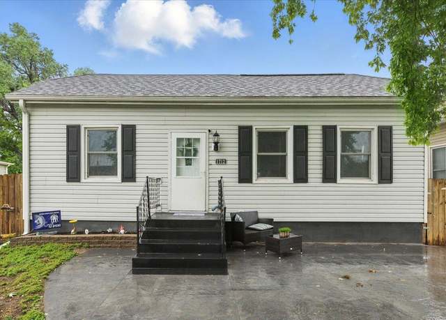 Property at 1712 Avenue L, Council Bluffs, IA 51501, 3 beds, 1 bath