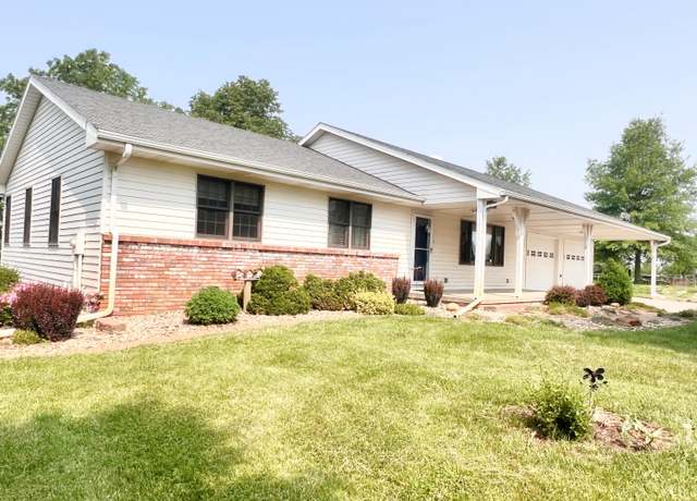 Property at 18708 238th St, Council Bluffs, IA 51503, 3 beds, 3 baths