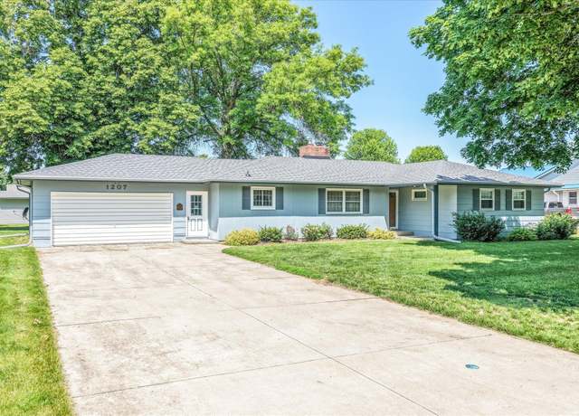 Property at 1207 Normal St, Woodbine, IA 51579, 3 beds, 3 baths