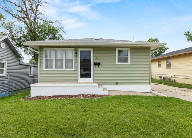Property at 1731 Avenue F, Council Bluffs, IA 51501, 3 beds, 1 bath