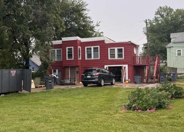Property at 818 5th Ave, Council Bluffs, IA 51501, 2 beds, 1 bath