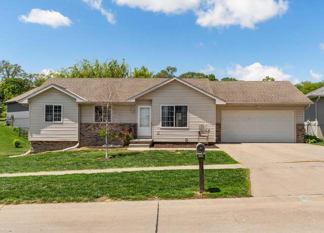 Property at 110 Birch St, Glenwood, IA 51534, 5 beds, 3 baths
