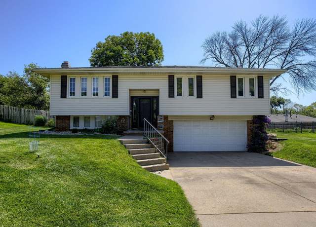 Property at 623 Simms Ave, Council Bluffs, IA 51503, 3 beds, 3 baths