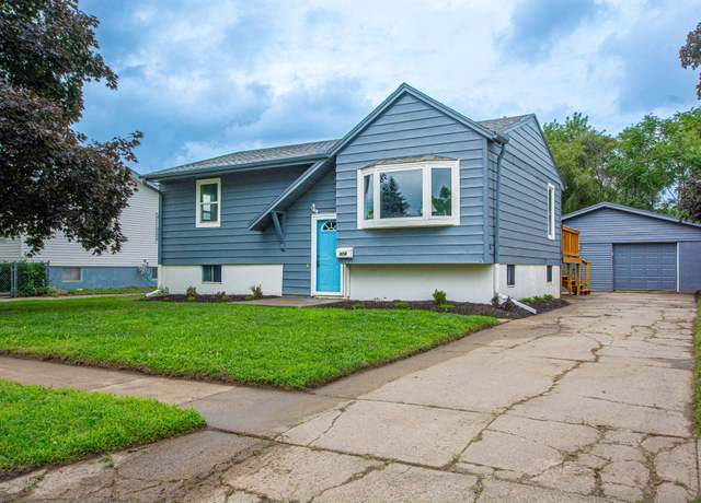 Property at 914 Ave O, Carter Lake, IA 51510, 3 beds, 1 bath