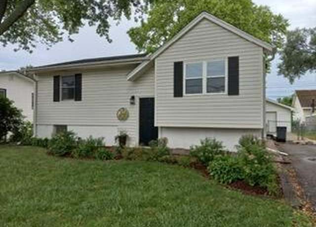 Property at 919 Avenue P, Carter Lake, IA 51510, 2 beds, 1 bath