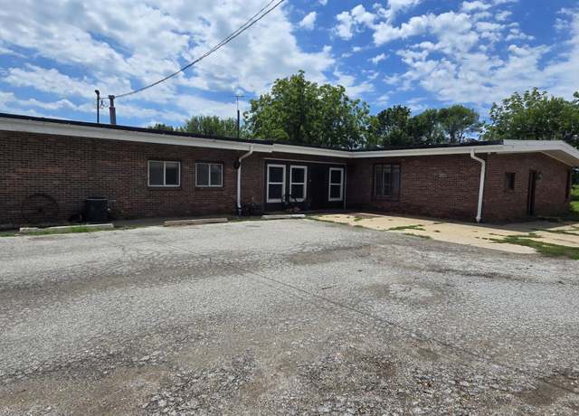 Property at 2876 230 ST St, Sidney, IA 51652, 18 beds, 6 baths