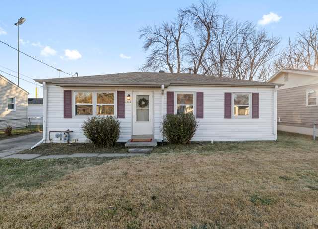 Property at 1903 Ave L, Council Bluffs, IA 51501, 3 beds, 1 bath