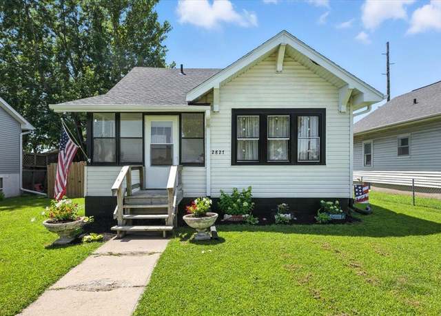 Property at 2827 2nd Ave, Council Bluffs, IA 51501, 2 beds, 1 bath