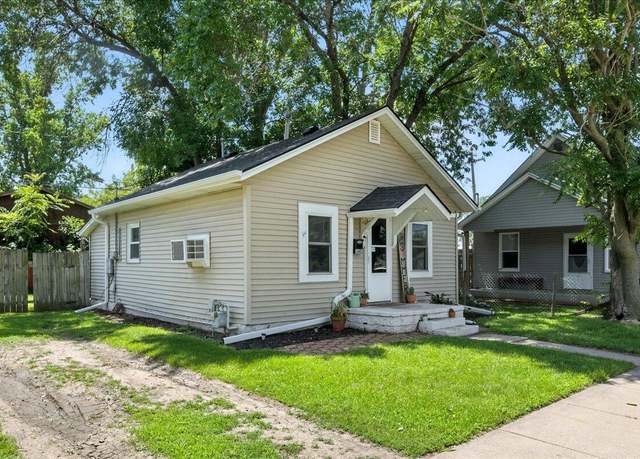 Property at 3453 4th Ave, Council Bluffs, IA 51501, 2 beds, 1 bath