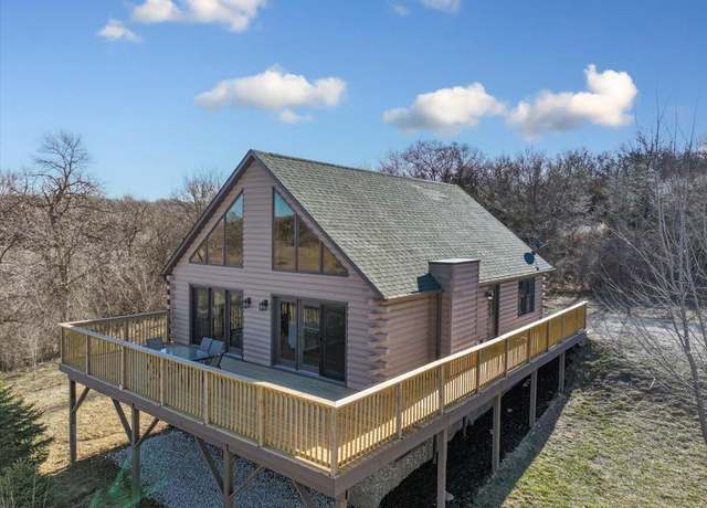Property at 1902 Hwy 127, Missouri Valley, IA 51555, 5 beds, 2 baths