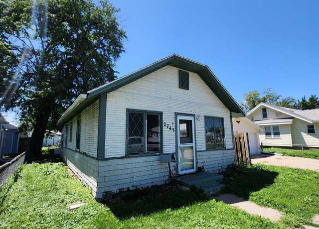 Property at 2745 4th Ave, Council Bluffs, IA 51501, 2 beds, 1 bath