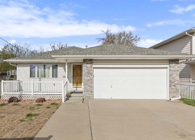 Property at 1418 S 13th St, Council Bluffs, IA 51501, 3 beds, 2 baths