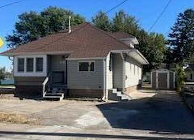 Property at 144 Carter Lake Club Clb, Carter Lake, IA 51510, 3 beds, 2 baths