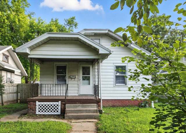 Property at 2305 Ave G, Council Bluffs, IA 51501, 2 beds, 1 bath