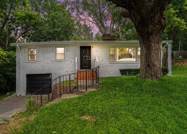 Property at 433 Midland Dr, Council Bluffs, IA 51503, 4 beds, 2 baths