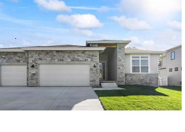 Property at 23 Balsam Cir, Council Bluffs, IA 51503, 3 beds, 3 baths