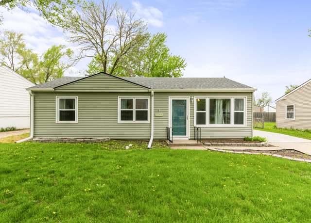 Property at 4022 Wakeman Dr, Council Bluffs, IA 51501, 3 beds, 1 bath