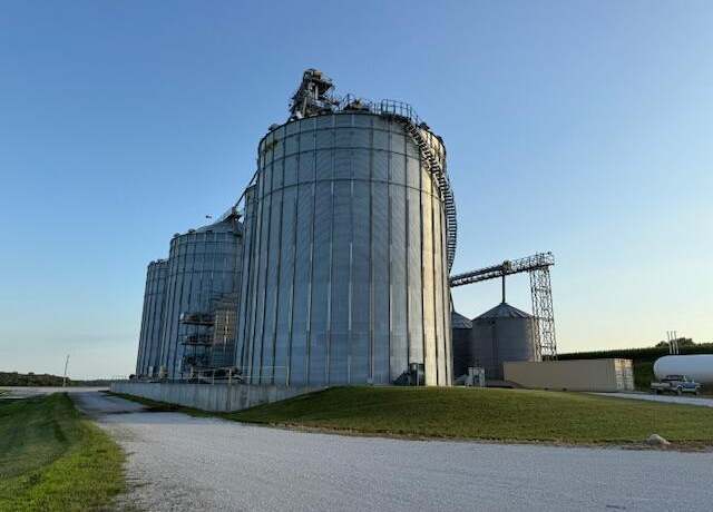 Property at 4 AC M/L 210th St, Underwood, IA 51576