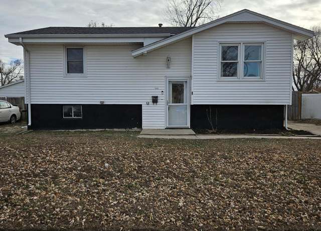 Property at 1203 Avenue O, Carter Lake, IA 51510, 5 beds, 2 baths