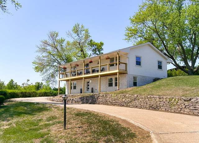 Property at 60 Caribou Cir, Council Bluffs, IA 51503, 3 beds, 3 baths